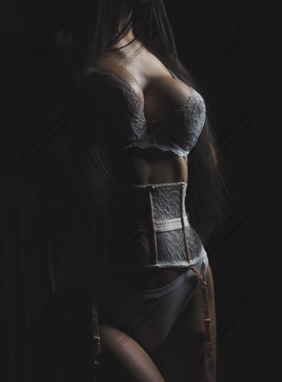 Dimitria szilikonos csaj profil kepes profil - szilikonoscsajok.hu Dimitria - +36 30 151 6700 - szilikonos csajok foto